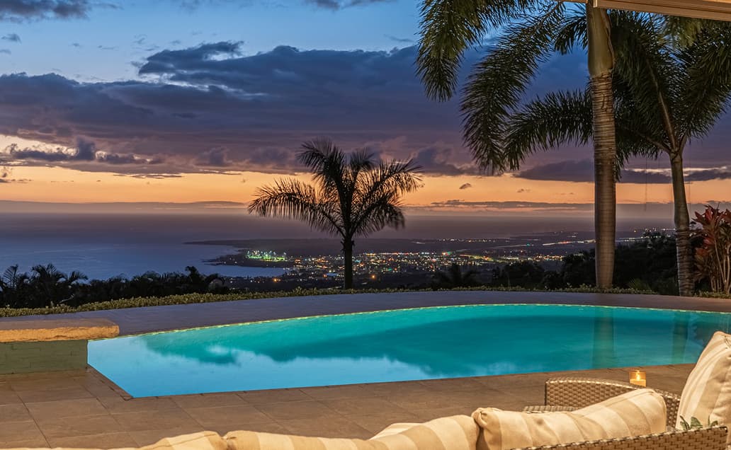 Carol-Von-Hake-Bio-Page_1