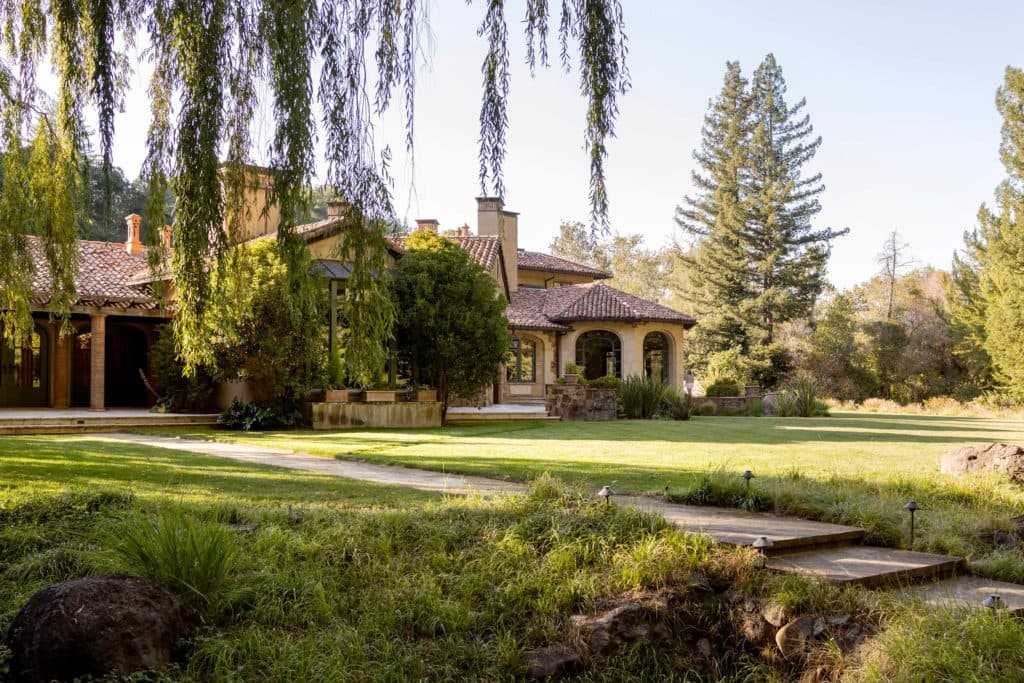 GACHINA-LANDSCAPE-MANAGEMENT2-1024x683