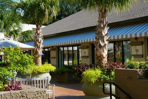 Coastal-Canvas-Products_05-1024x683