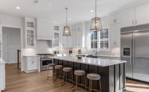 Louise-Ferreras-Bio-Page_6