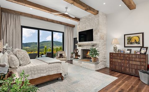 Marilynn-Kay-Photography-Bio-Page_5